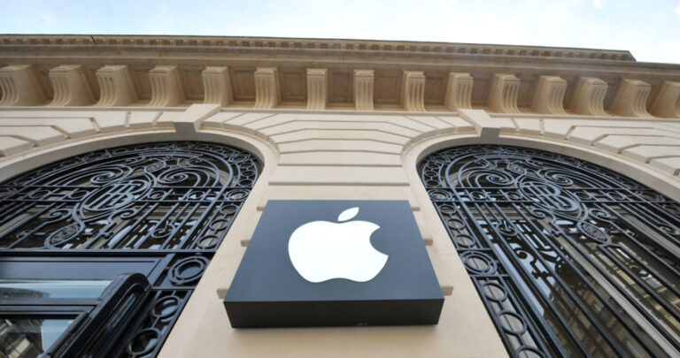 Oto ile będzie kosztował iPhone z powodu ceł Trumpa: duży wzrost