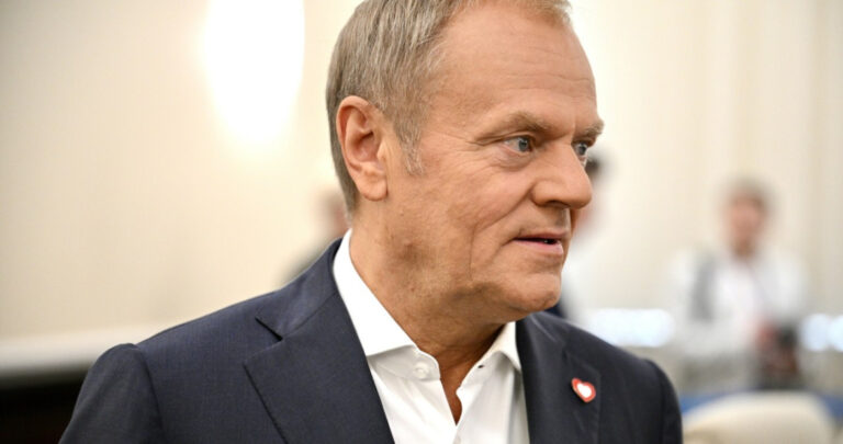 Tusk Atakuje Nbp Inflacja Spada Ale Stopy Procentowe Pozostaj W Miejscu 4691cab, NEWSFIN