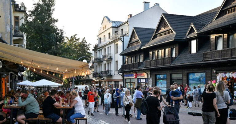 Bunt W Zakopanem Kupcy Protestuj Przeciwko Nowej Opacie 012bd65, NEWSFIN