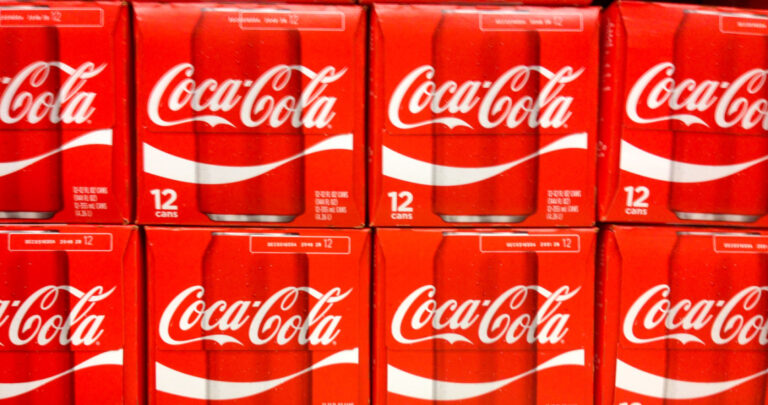 Cikie Czasy Dla Coca Coli Kupujcy Maj J Na Celowniku C7939fc, NEWSFIN