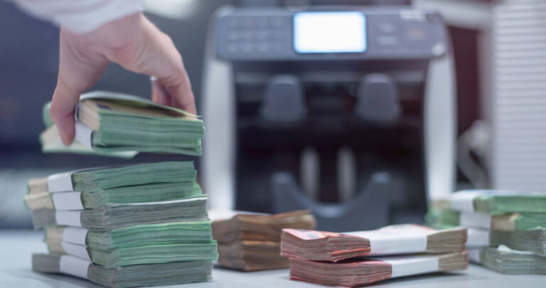 Rekordowe Zyski A Teraz Strach W Polskich Bankach Bd Ci Koszty E164c84, NEWSFIN