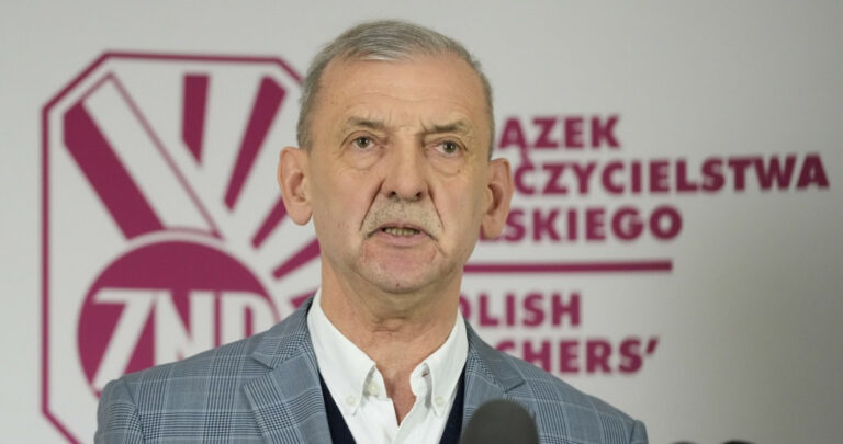 Podwyki Dla Nauczycieli Jest Gony Apel Na Co Wic Czeka Sejm D7315ee, NEWSFIN