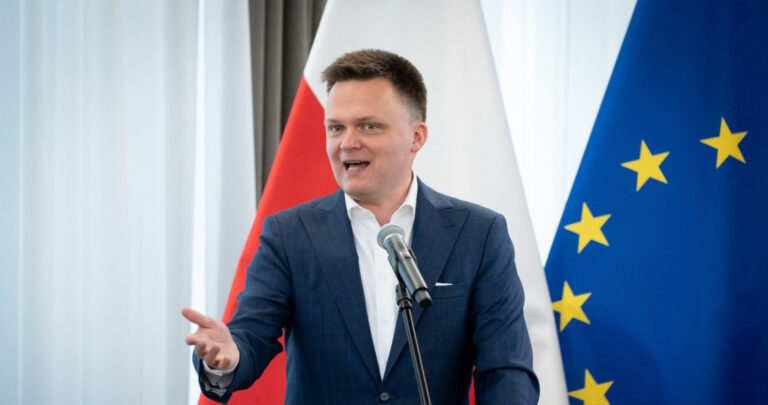 Polska 2050 chce podatku od nadmiarowych zysków sektora bankowego. Hołownia atakuje banki