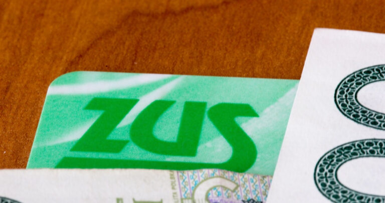 300 Z Z Zus U Pienidze Te Otrzymao Ju Ponad Milion Rodzin 248a1bc, NEWSFIN