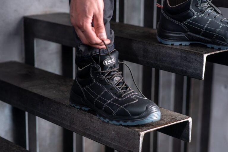 Buty Ochronne S3 W Polsce Jak Wybrac Komfort I Ochrone W Jednym Rozwiazaniu, NEWSFIN