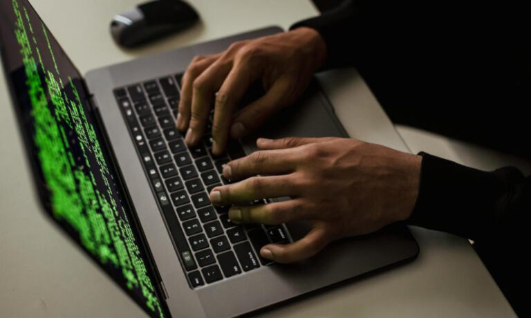 Cyberataki Na Marks Spencer I Co Op Policja Aresztowaa Cztery Osoby Ab86c2b, NEWSFIN