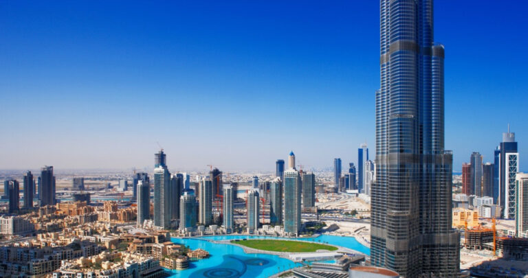 Cyfrowy szef kuchni. Będzie zarządzał restauracją w Dubaju.