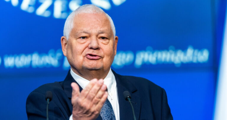 Czy Adam Glapiski Zostanie Przesuchany Nieznany F627102, NEWSFIN