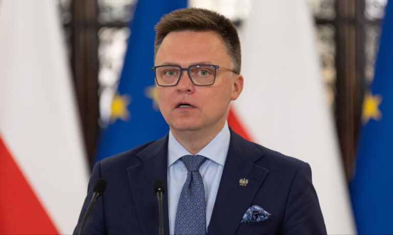 Czy Sikorski zostanie wicepremierem? Hołownia o zmianach w rządzie