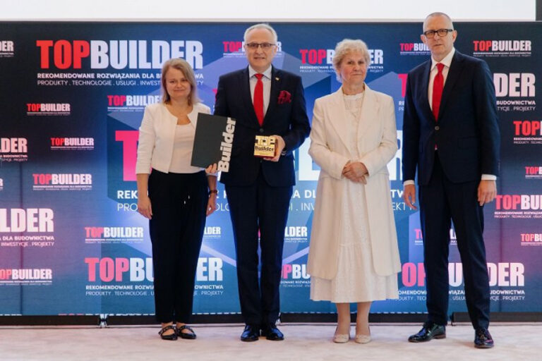 Gala Topbuilder 2025 Ju Za Nami Blachy Pruszyski Ze Statuetk 20 Lecia 180ddf7, NEWSFIN