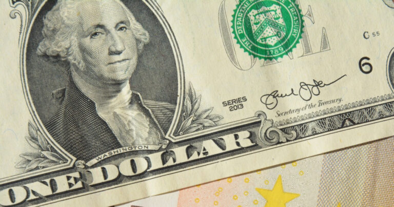 Kursy Walut Ile Kosztuj Dolar I Euro W Poniedziaek 28 Lipca 9a21a22, NEWSFIN