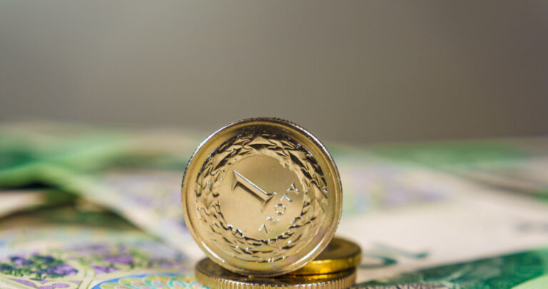 Kursy Walut Ile Kosztuj Euro Dolar I Frank W Poniedziaek 7 Lipca E9aa6eb, NEWSFIN