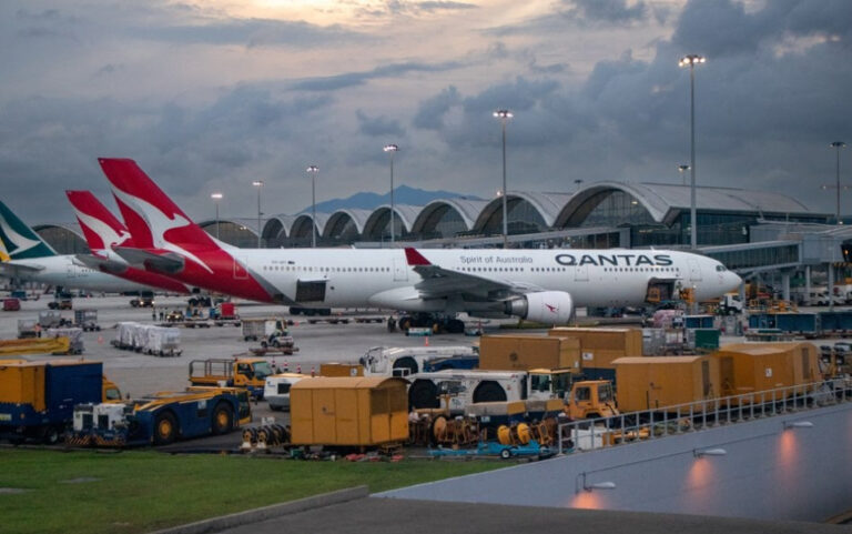 Potny Atak Hakerski Na Lini Lotnicz Qantas Wycieky Dane Nawet 6 Milionw Klientw 214666d, NEWSFIN