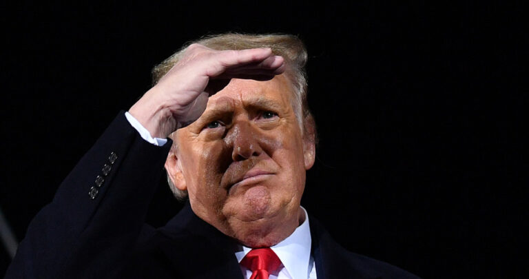 Trump znów zmienia zdanie w sprawie prezesa Rezerwy Federalnej. Dolar znów traci.