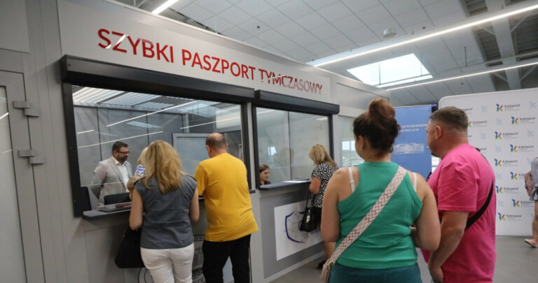 Wybierasz Si Na Wakacje I Nie Masz Paszportu Nie Martw Si Jest Rozwizanie 707019f, NEWSFIN