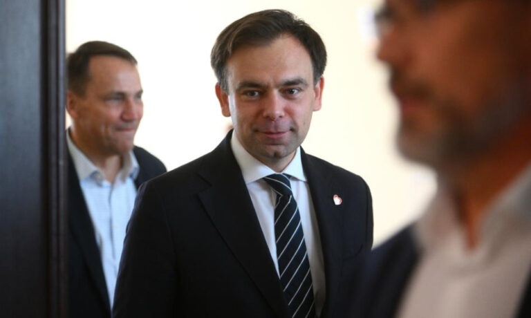 Andrzej Domaski Posiada W Swoim Portfelu Akcje Tych Spek O Wartoci Ok 830 Tys Z E36e9c5, NEWSFIN