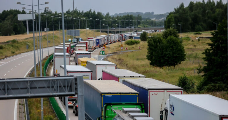 Ciarwki Na Szynach Ekspert A4 Nie Przetrwa Tranzytu Z Ukrainy Cc1b53a, NEWSFIN
