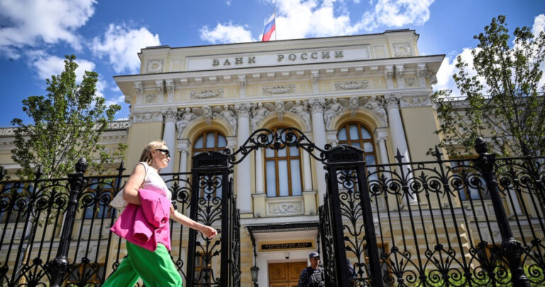 Konta Rosjan Zostan Zamroone Przez Urzdnikw Putin Podpisuje Ustaw 4d662e4, NEWSFIN