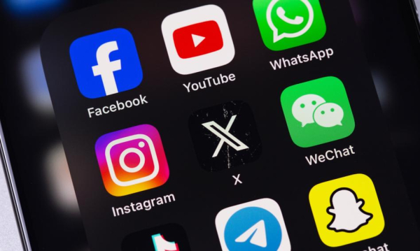 Niemal 50% przedsiębiorstw posiada konta w social mediach. Blisko Poowa Firm Ma Profile W Mediach Spoecznociowych E96c910, NEWSFIN