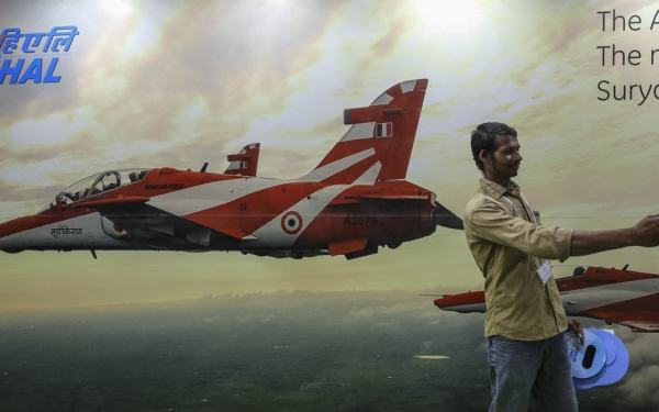 Indie Wystartuj Z Wytwarzaniem Rosyjskich Maszyn Sj 100 415d261, NEWSFIN