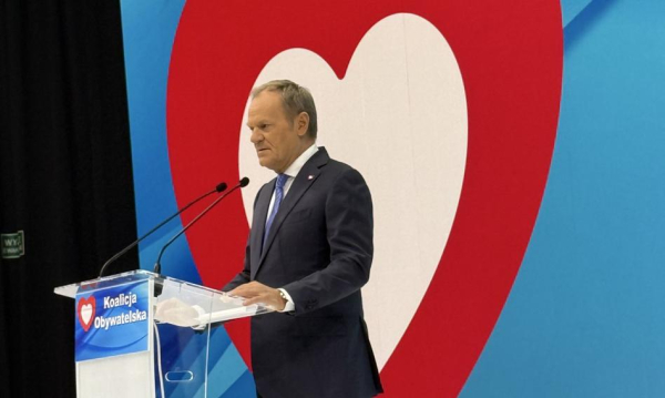 PO już nie istnieje. Tusk: Teraz jesteśmy Koalicją Obywatelską Koniec Po Tusk Od Dzisiaj Nazywamy Si Koalicja Obywatelska 717bbc1, NEWSFIN