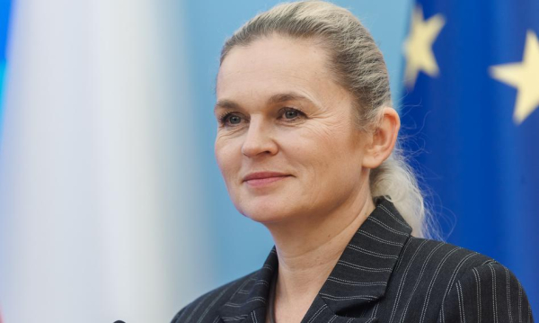 Nowacka: Nauczycielskie płace winny wzrastać więcej niż jedynie o stopę inflacji. Nowacka Wynagrodzenia Nauczycieli Musz Rosn Nie Tylko O Wskanik Inflacji Ea5141e, NEWSFIN
