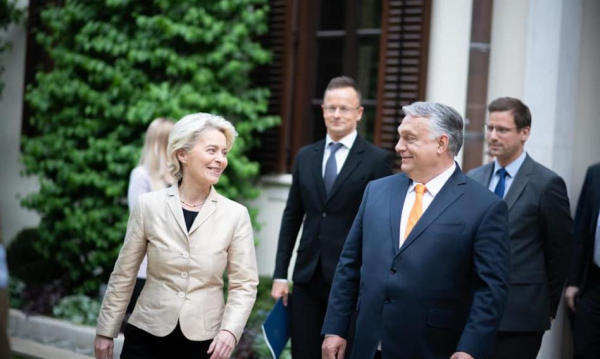 Wgry Ruszaj Ze Zbirk Podpisw Przeciwko Brukselskim Planom Wojennym 7afe72e, NEWSFIN