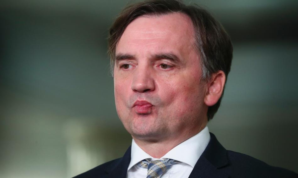 Ziobro „utworzył i dowodził zorganizowaną strukturą kryminalną”. Żurek: Kurs na Budapeszt aktualnie jest prawdopodobny. Ziobro Zaoy I Kierowa Zorganizowan Grup Przestpcz Urek Kierunek Budapeszt Dzisiaj Jest Realny Acb8f3d, NEWSFIN