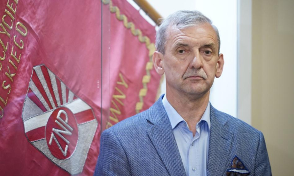 Broniarz Szkoa Potrzebuje Modych Nauczycieli Rednia Wieku To Ju 47 Lat Ca052be, NEWSFIN