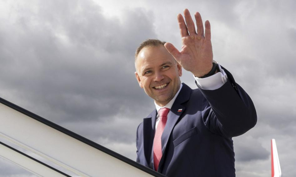 GPW, 7 listopada 2025: Energetyka w dół, CCC i Dino w zniżce po raportach. Depesza Z Gpw 7112025 Przecena Energetyki Ccc I Dino Spadaj Po Wynikach 4b36ce7, NEWSFIN