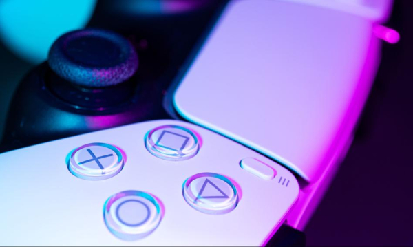 Gra: Jeden tytuł, rozbieżne stawki. Dostosowanie cenowe – granice uczciwości. Jedna Gra Dwie Rne Ceny Personalizacja To Legalna Puapka Ktra Ma Swoje Granice 072b11b, NEWSFIN