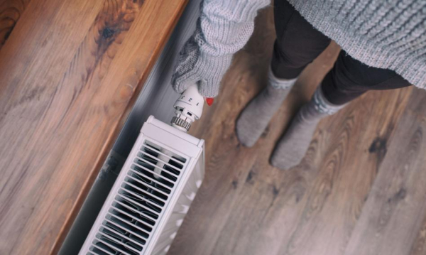 Wsparcie od resortu energii nie tylko dla odbiorców ciepła sieciowego, ale i pozostałych. Nie Tylko Bon Ciepowniczy Ministerstwo Energii Pomoe Take Tym Poza Systemem E4bcbc6, NEWSFIN