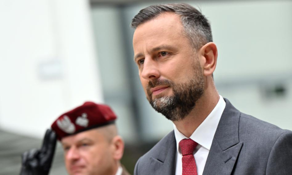 Kłótnia o promocje w SKW i ABW. Minister Obrony Narodowej: Będę apelował do prezydenta aż do osiągnięcia celu. Spr O Awanse W Skw I Abw Szef Mon Bd Wnioskowa Do Prezydenta Do Skutku Accd977, NEWSFIN