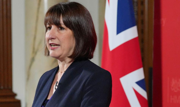 Zjednoczone Królestwo zwiększa obciążenia fiskalne. Lewicowy gabinet ustępuje presji rynków kapitałowych, łamiąc wyborcze zapewnienia. Wielka Brytania Podnosi Podatki Lewicowy Rzd Amie Obietnice Pod Naciskiem Rynkw Finansowych C9f3371, NEWSFIN