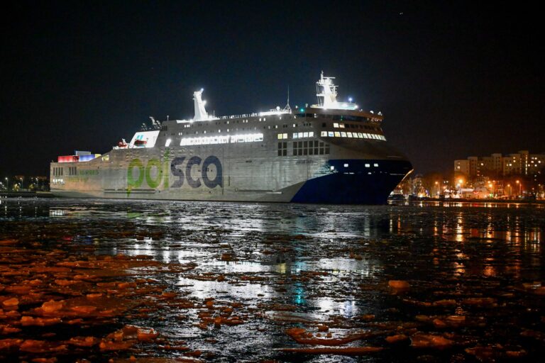 Polskie promy pod respiratorem: Gdzie i w jaki sposób zatankują LNG? Polskie promy pod respiratorem: Gdzie i w jaki sposób zatankują LNG?