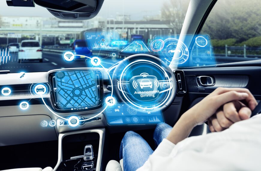 Samosterujące auta pojawią się w naszym kraju? Przepisy dają zielone światło próbnym&hellip;