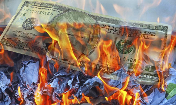 Kurs dolara spadł: poniżej 3,50 zł. Amerykańska waluta gwałtownie potaniała. Kurs dolara spadł: poniżej 3,50 zł. Amerykańska waluta gwałtownie potaniała.