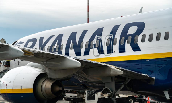 Ryanair planuje masowe przyjęcia. Linia lotnicza zwerbuje 300 osób. 2 Duża rekrutacja w Ryanairze. Przewoźnik zatrudni 300 pracowników