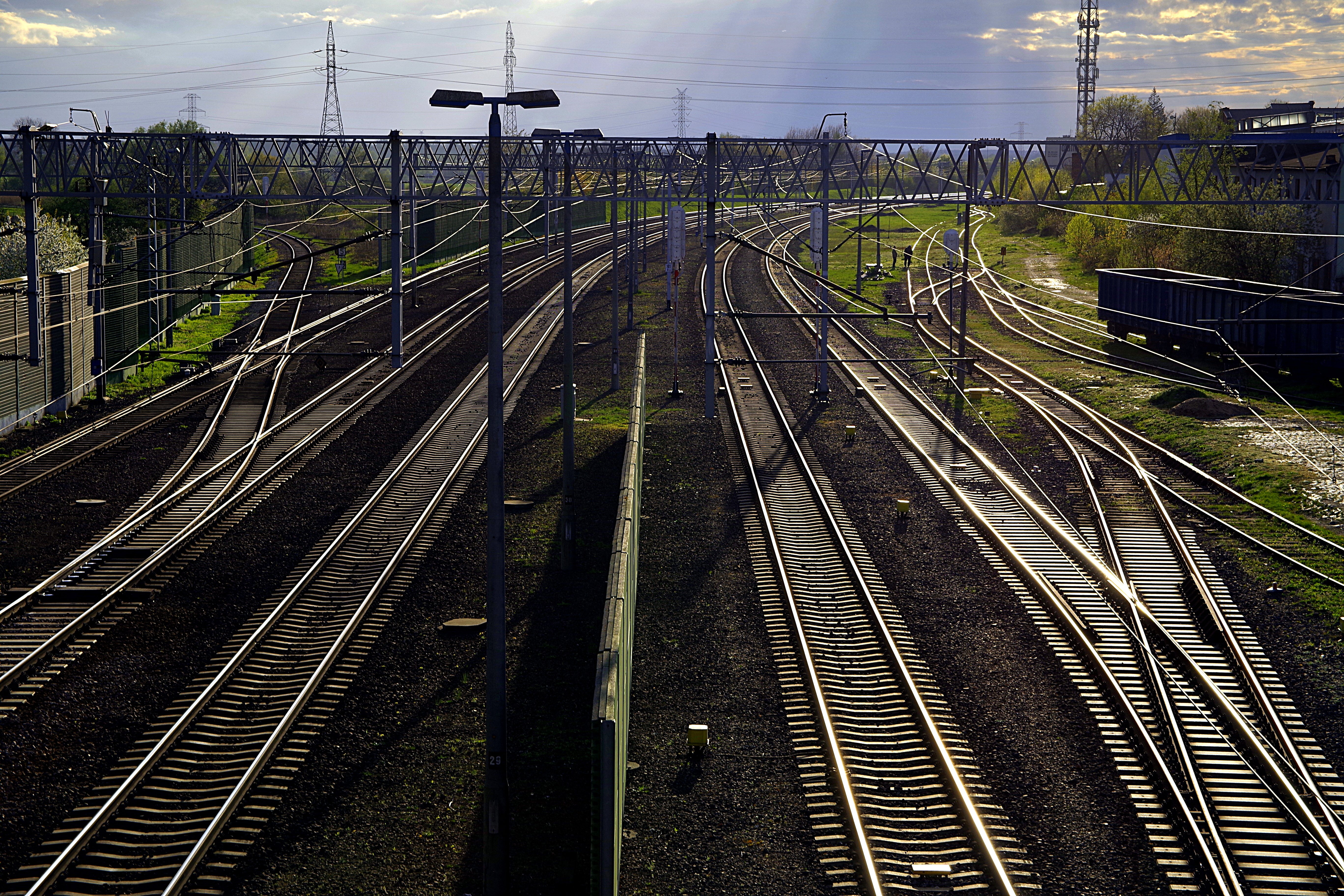 Paweł Wac o perspektywach Infra Silesia: Inicjatywy dwufunkcyjne autentyczną możliwością dla sektora transportu szynowego. 2