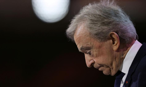 Paryskie zakupy Arnault. Tajemnica stojąca za rekordowymi wydatkami?