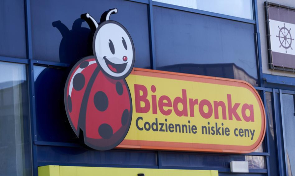 Biedronka na krawędzi buntu. Pracownicy żądają 1 tys. zł podwyżki już od lutego