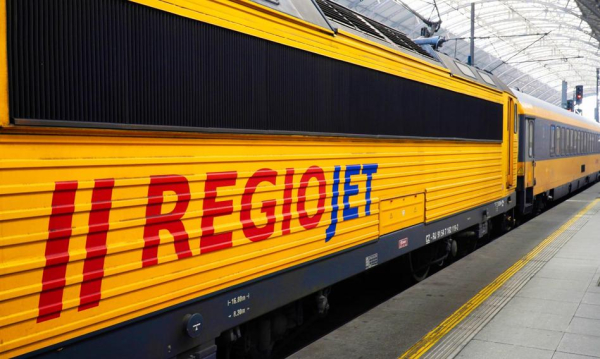 Kolejne spory o RegioJet. PKP odpowiada na oskarżenia o blokowanie dostępu do rynku.