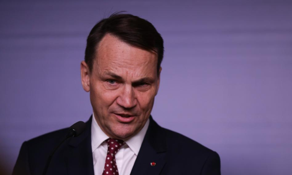 Sikorski idzie po Muska: Dlaczego nie powstrzymasz Rosjan przed używaniem Starlinków?