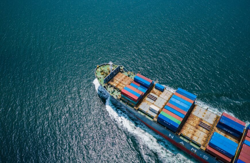 Estońscy żołnierze sił specjalnych przejęli rosyjski statek towarowy „Baltic Spirit”