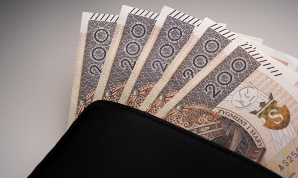 Alior Bank oferuje 1000 zł na rachunku osobistym. Zbadaliśmy warunki…