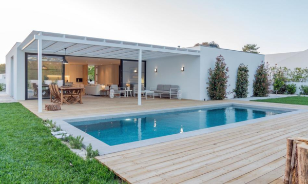 Co dziewiąty kupujący rozgląda się za nieruchomością wartą miliony. Nowy raport obnaża…