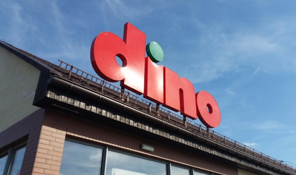 Dino odpowiada po długim czasie. Związek zawodowy kontynuuje naciski.