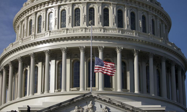 Izba nie uchwaliła budżetu. Zamknięcie Pentagonu i ministerstw.