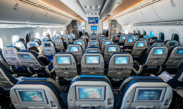 LOT bije rekordy. Liczba pasażerów wzrosła o prawie 10% względem roku 2024.