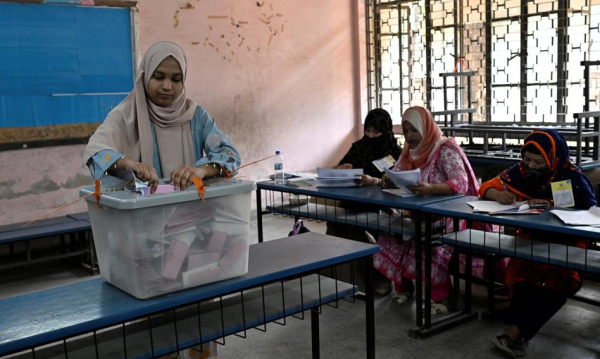 Koniec dyktatury w Bangladeszu. Lecz liczne problemy wciąż przed nami.